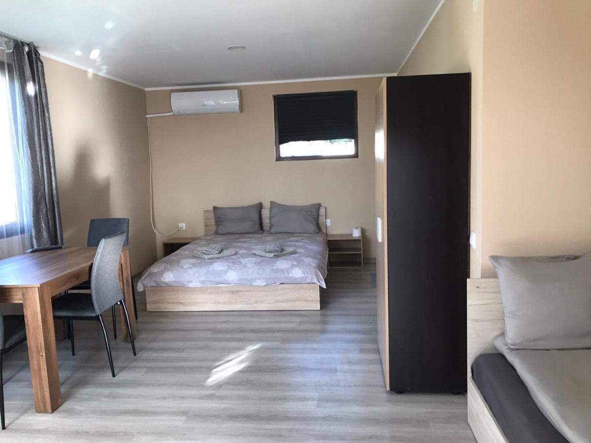 Къщи За Гости Михайлови Sapareva Banya Exterior photo